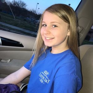 Meet your Posher, Alley